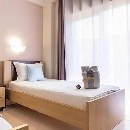 Potam'sea Bliss 8 - Front, Sun Beds & Parking Himara