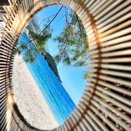 Apartman Potam'sea Bliss 8 - Front, Sun Beds & Parking