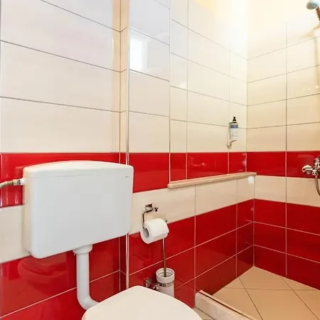 Potam'sea Bliss 8 - Front, Sun Beds & Parking Himara