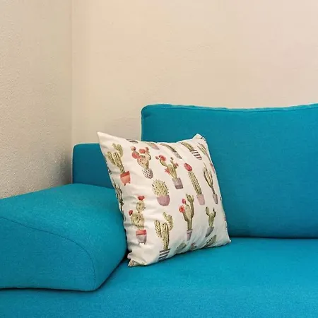 Potam'sea Bliss 8 - Front, Sun Beds & Parking 아파트 *